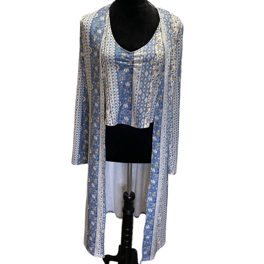 Live to Be Spoiled Blue Paisley Ribbed Tank & Duster Cardigan Set Women's M